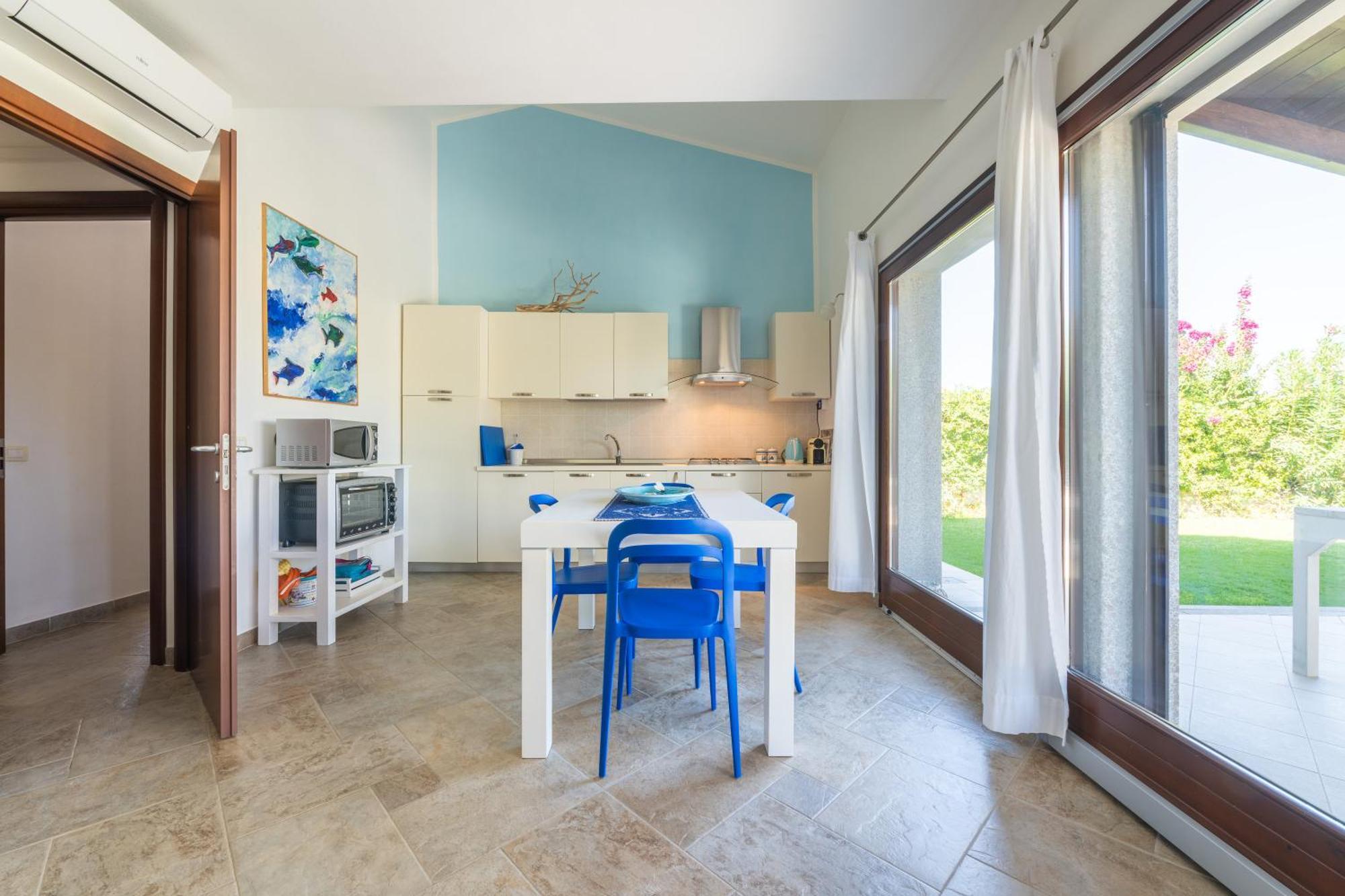 Villa Bouganville Cala Sinzias 卡斯蒂亚达斯 外观 照片