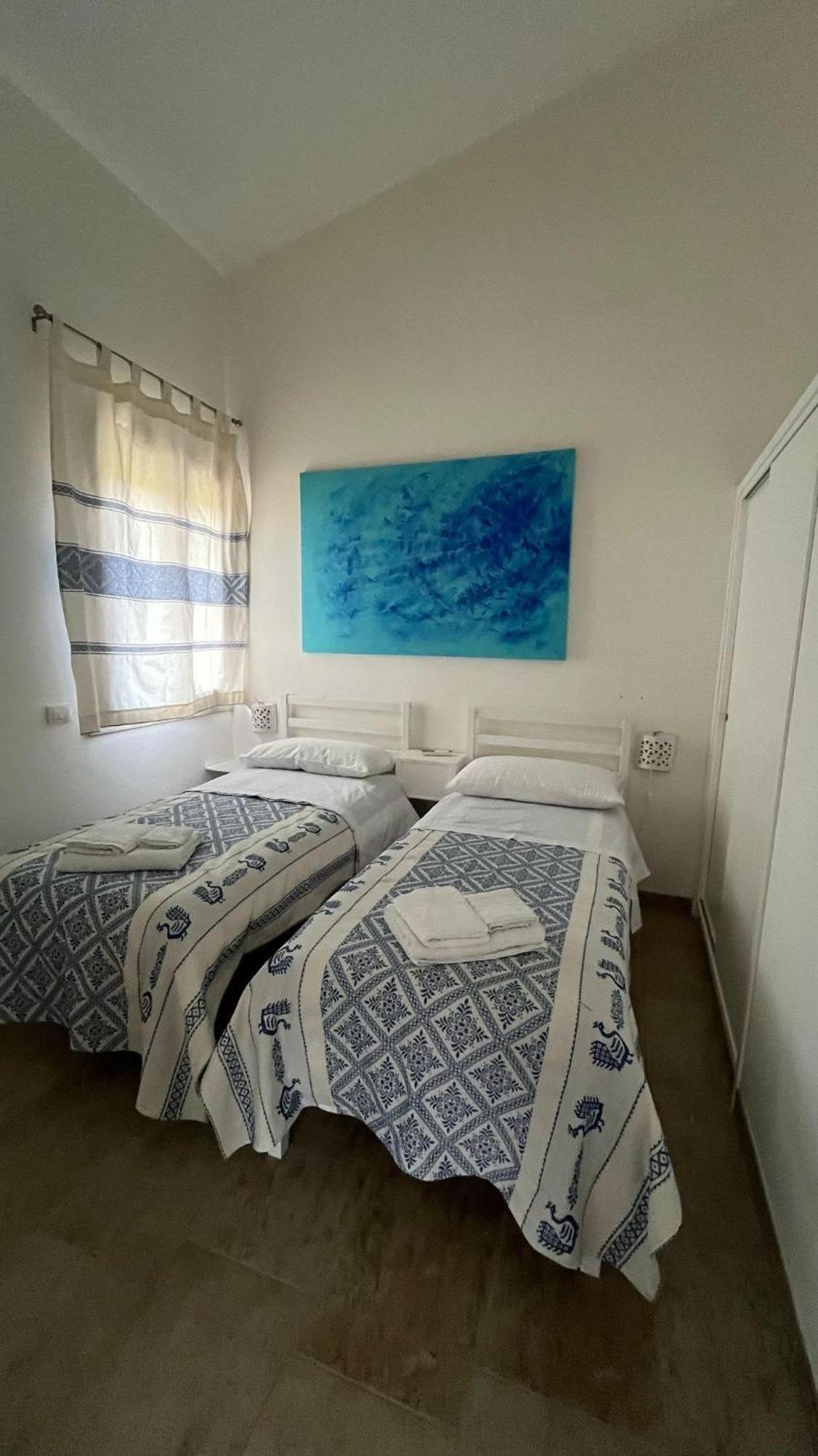 Villa Bouganville Cala Sinzias 卡斯蒂亚达斯 外观 照片